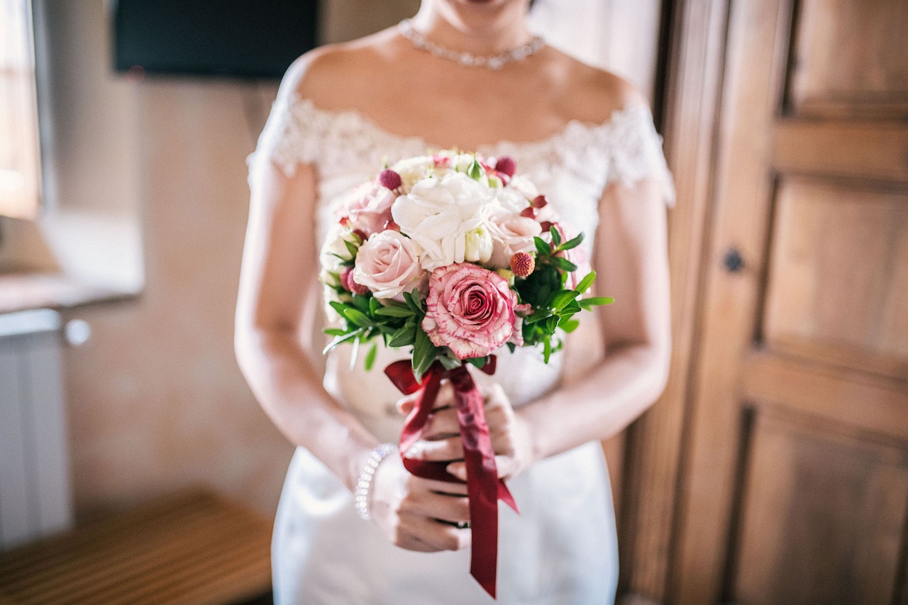 bridal-bouquet-3960220_1280